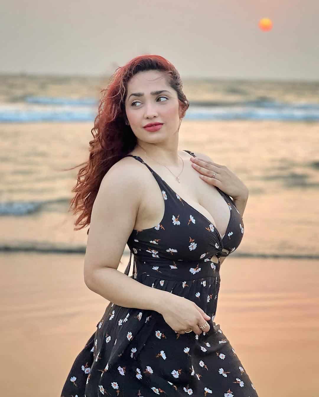 night girls in islamabad – verified night girl with complete privacy promise – photo 6 (image 51)