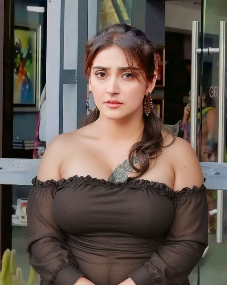 escorts in karachi – charming escort for relaxing and stress-free night – photo 14 (image 59)