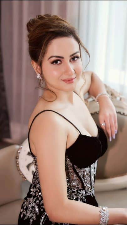 escorts in murree – sensual escort service with girlfriend experience – photo 9 (image 9)